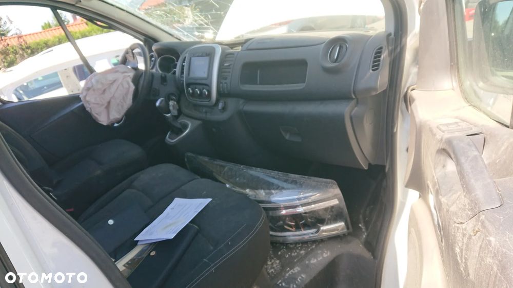 Renault Trafic - 9