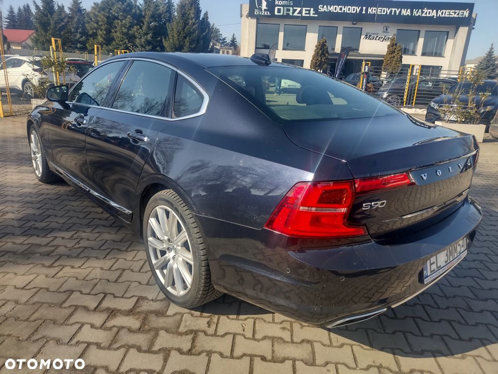 Volvo S90 D5 AWD Geartronic Inscription - 4