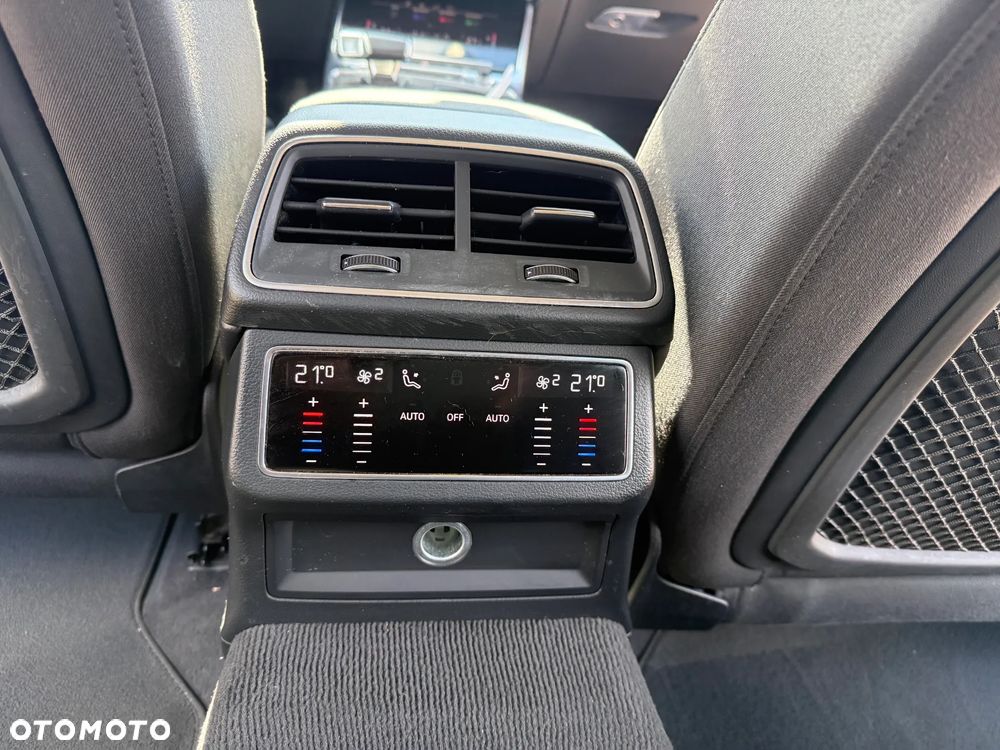 Audi A6 Avant 40 TDI S tronic - 15