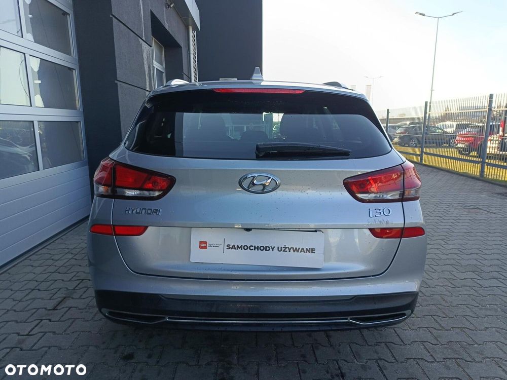 Hyundai i30 1.5 T-GDI 48V Smart DCT - 8