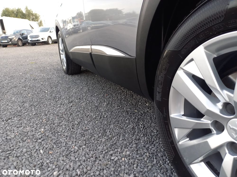 Peugeot 3008 BlueHDi 130 Stop & Start Active Business-Paket - 18