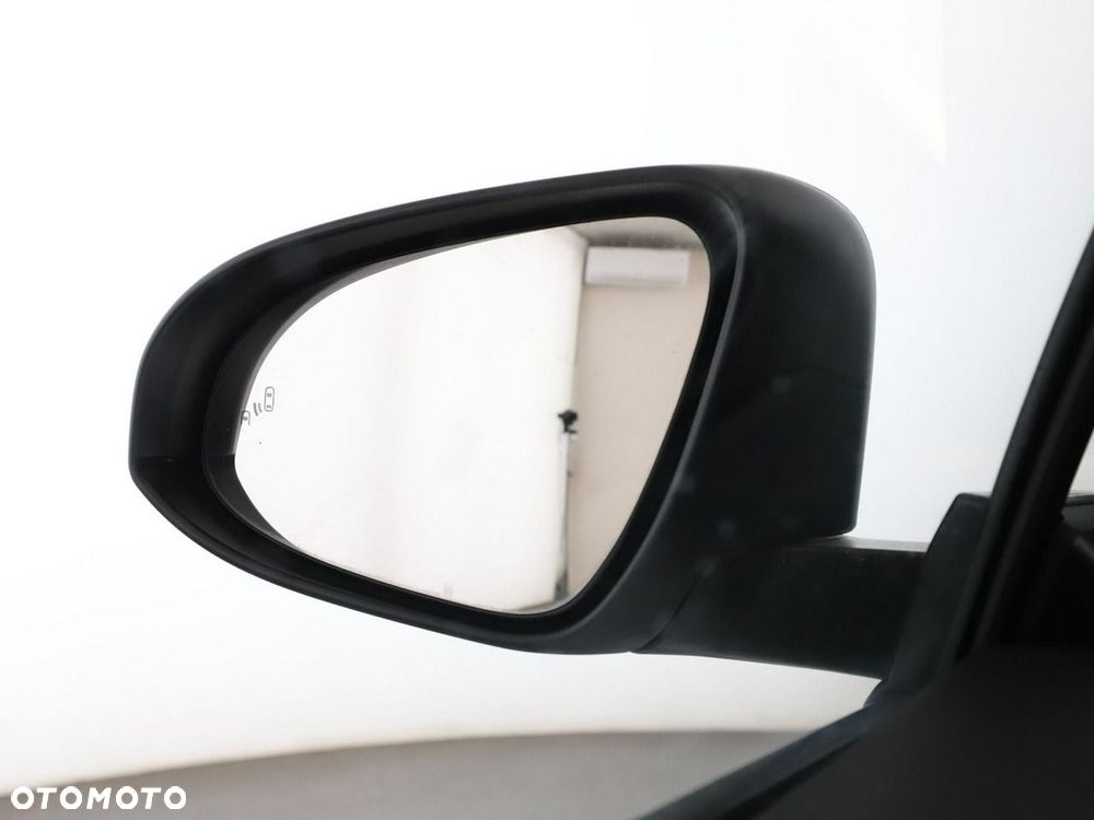Toyota C-HR Flow - 35
