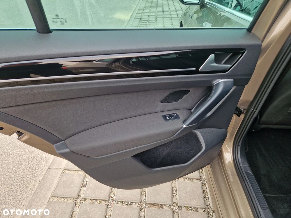 Volkswagen Golf Sportsvan SV 1.4 TSI BMT Highline DSG - 11