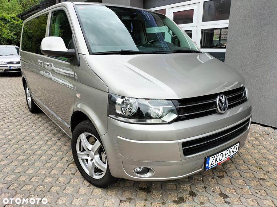 Volkswagen Multivan - 1