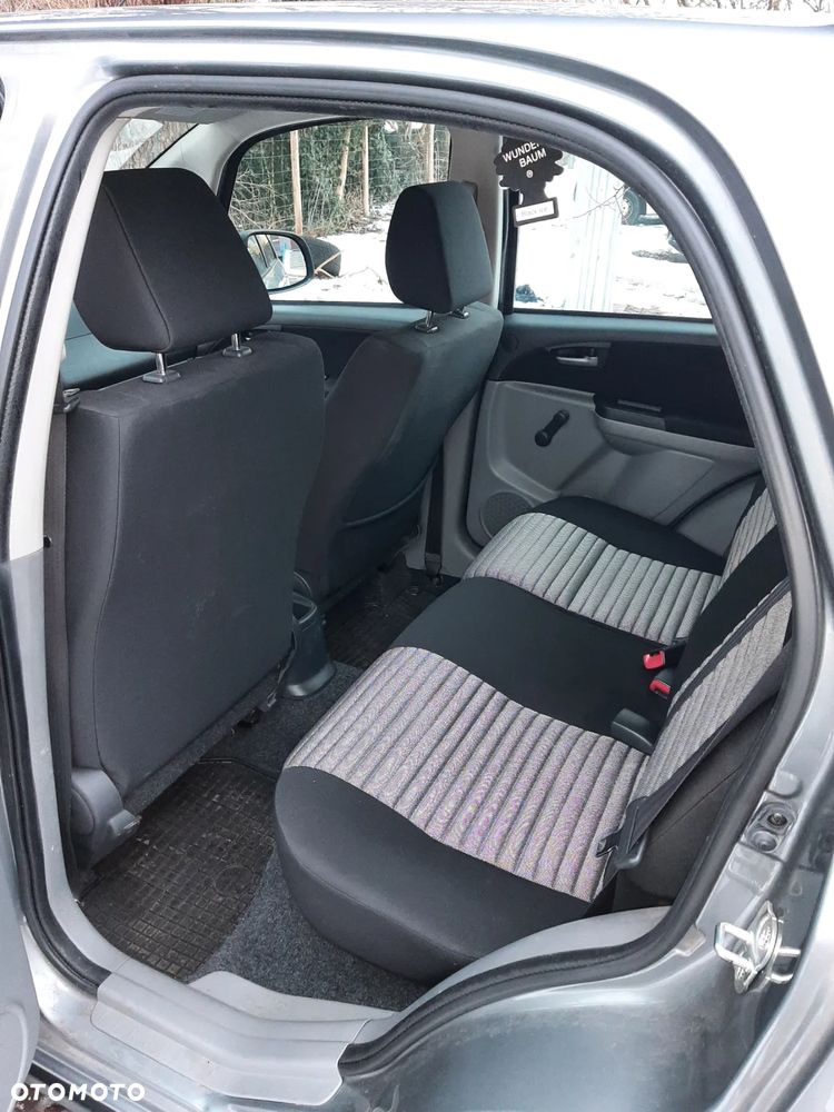 Suzuki SX4 1.6 Comfort 4WD - 9