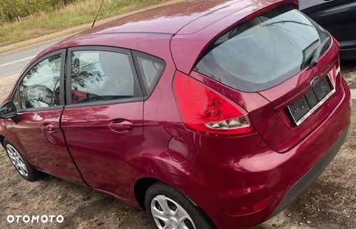 Ford Fiesta 1.4 Platinium X - 2