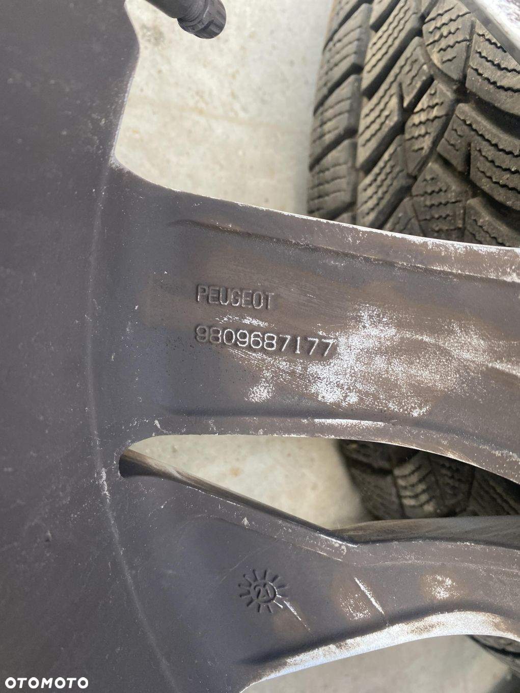Peugeot 3008 II felgi aluminiowe 7Jx17" 5x108 ET42 9809687177 - 14