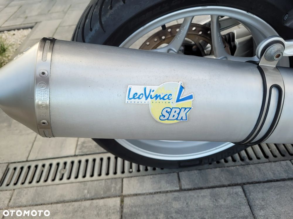 BMW K - 32