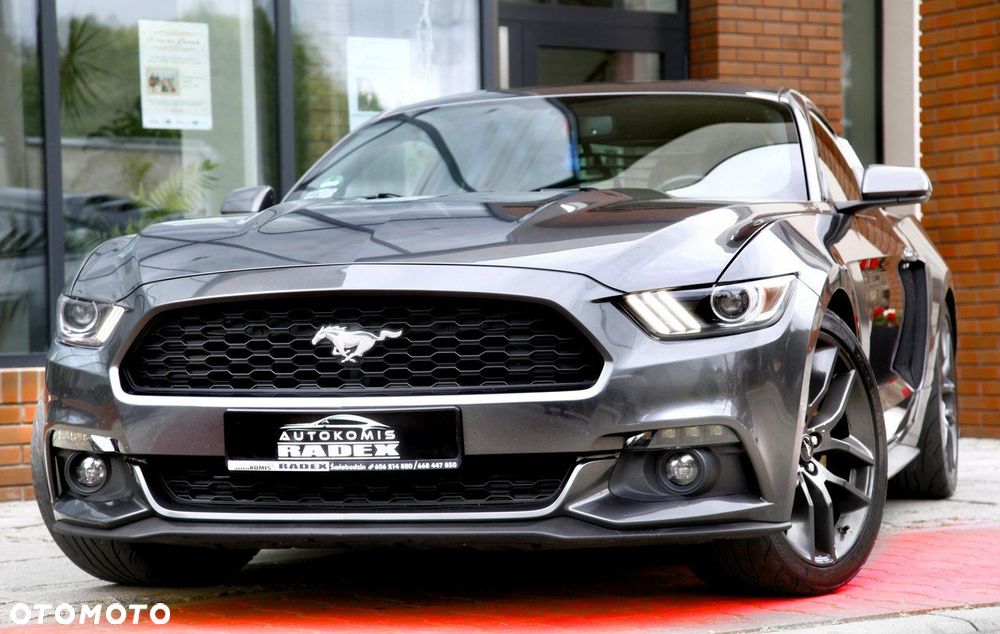 Ford Mustang - 10