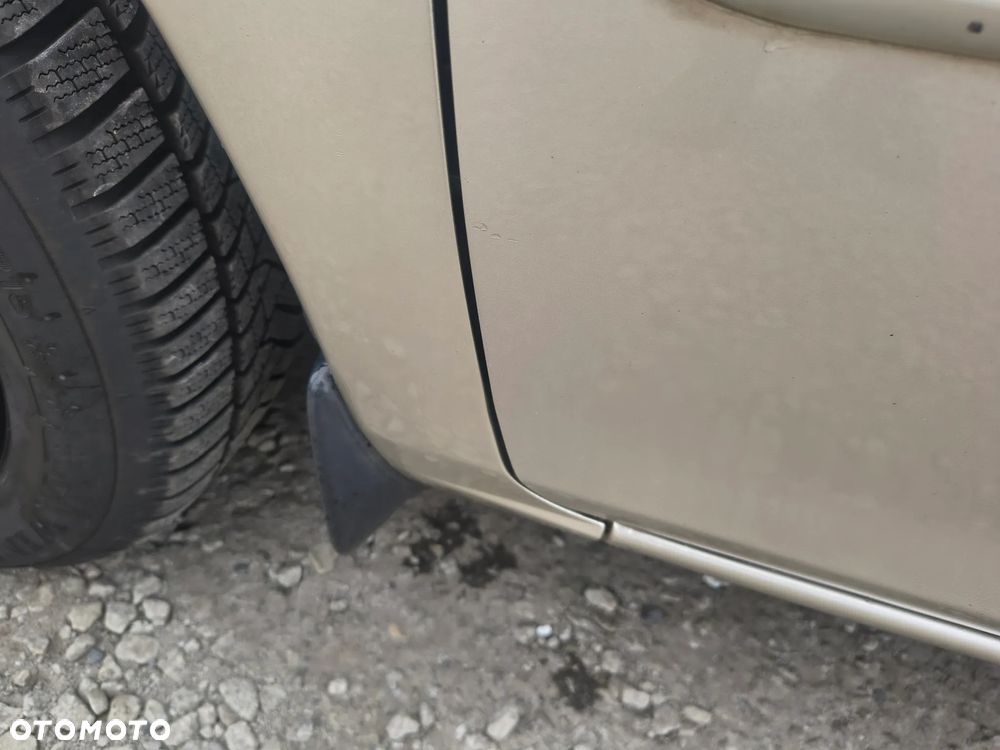 Mazda 6 Sport 1.8 Comfort - 13