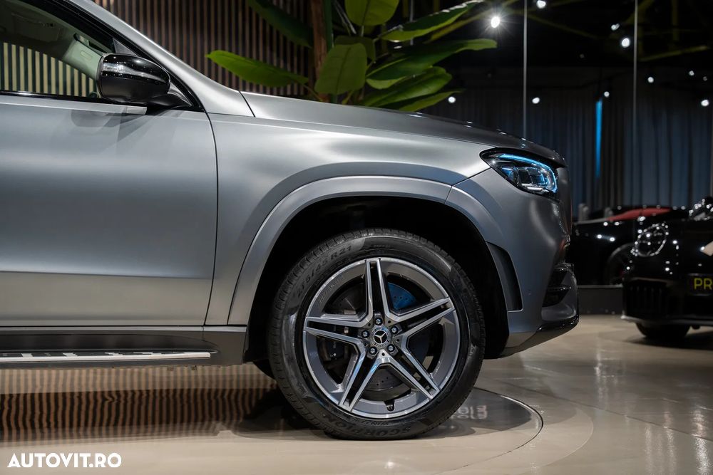 Mercedes-Benz GLS - 13