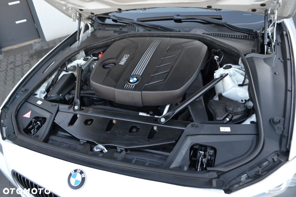BMW Seria 5 - 29