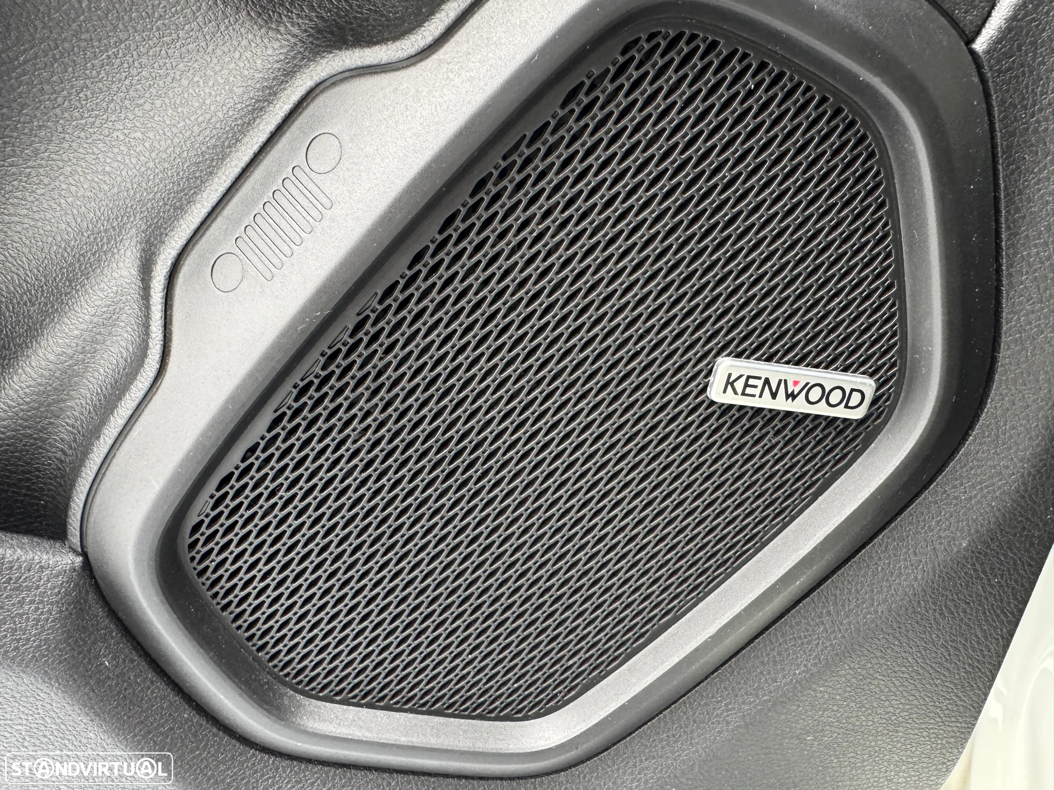 Jeep Renegade 1.6 MJD Limited S DCT - 14