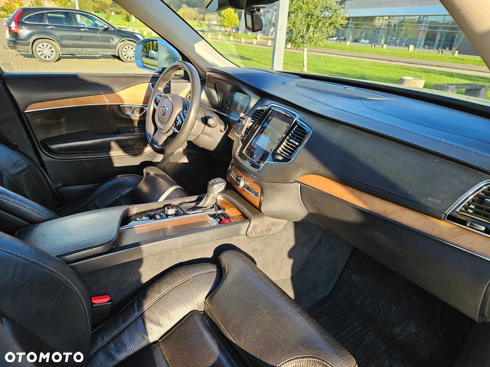 Volvo XC 90 T6 AWD Inscription 7os - 29