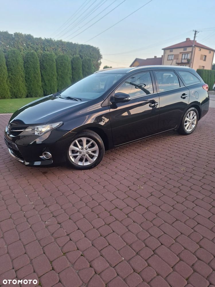 Toyota Auris 1.6 Edition - 4