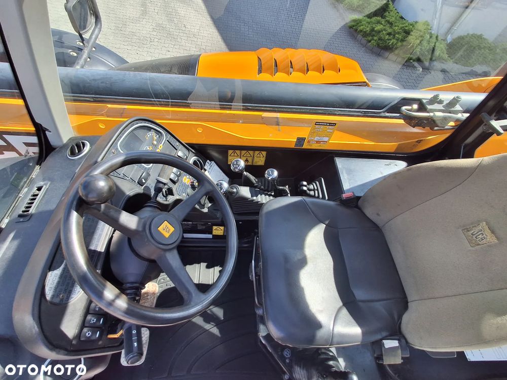 JCB 535 - 125 Hi Viz - 10