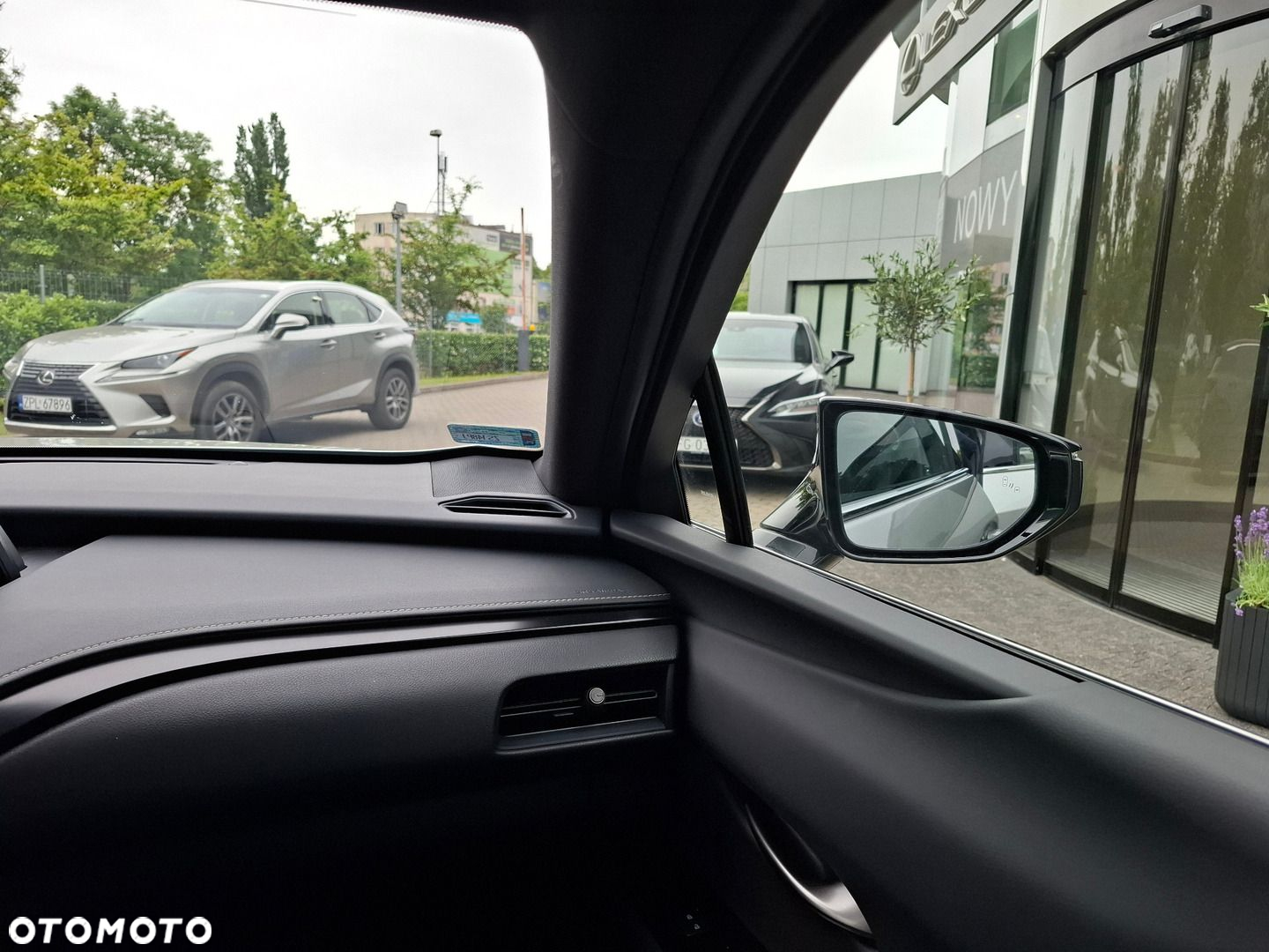 Lexus UX 250h GPF F Impression 2WD - 31