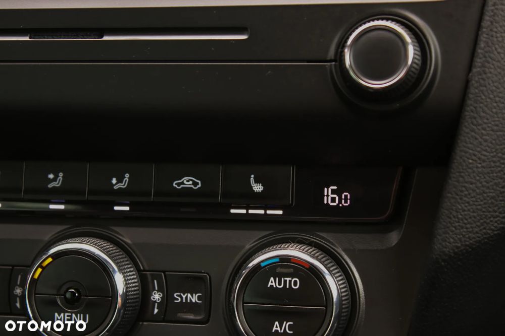 Skoda Octavia 2.0 TDI (Green tec) RS - 34