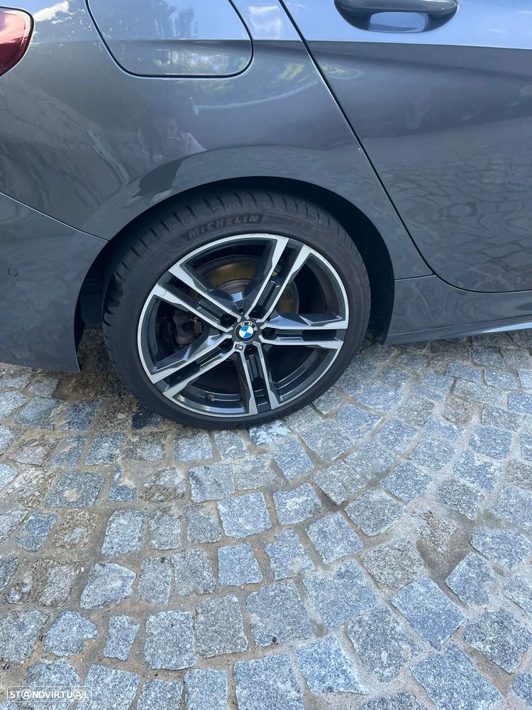 BMW 118 d Pack Desportivo M - 9