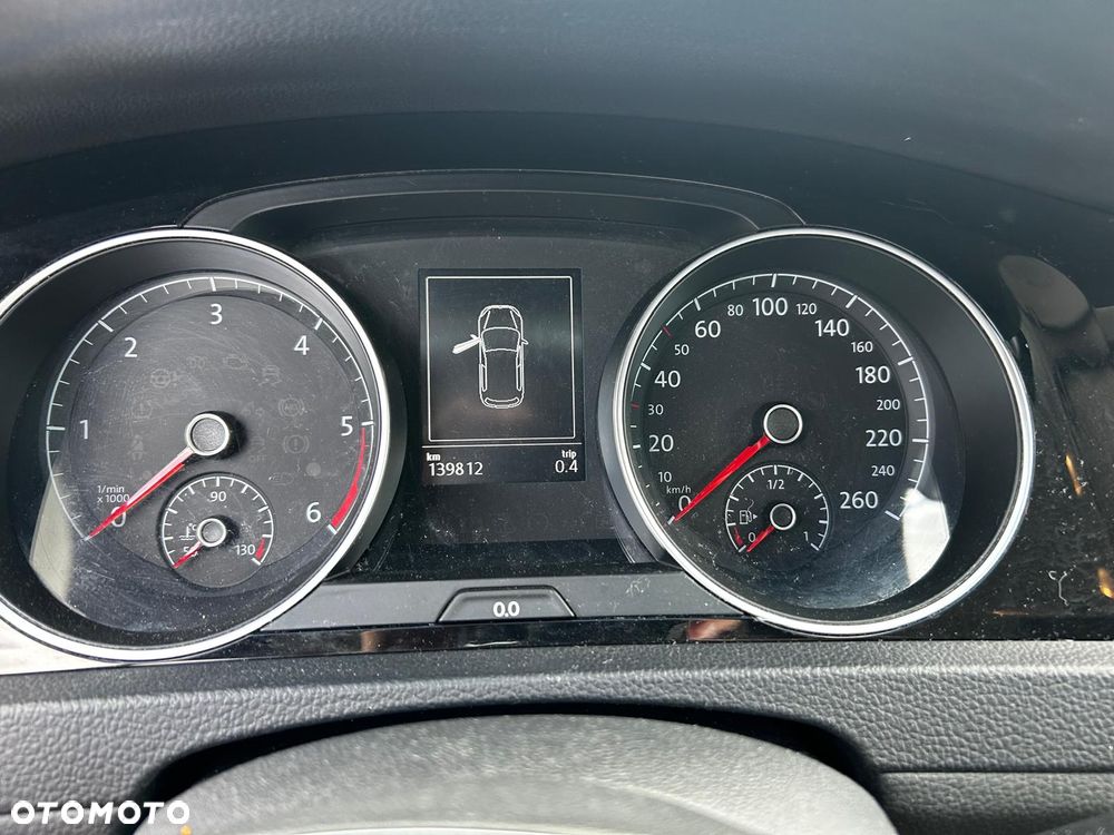 Volkswagen Golf 1.6 TDI BlueMotion Comfortline - 20