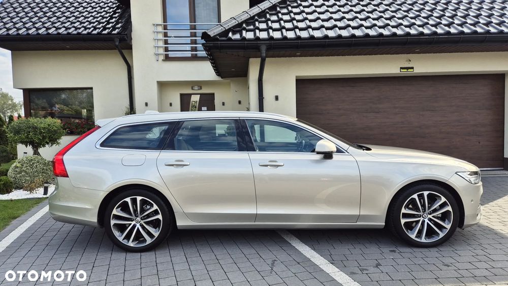 Volvo V90 D4 AWD Momentum - 5