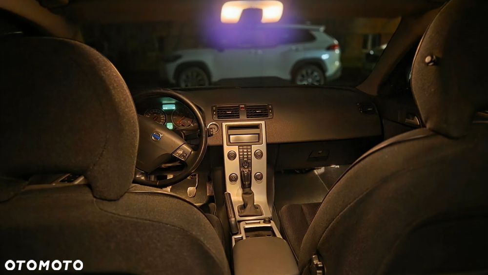 Volvo V50 2.0D - 13