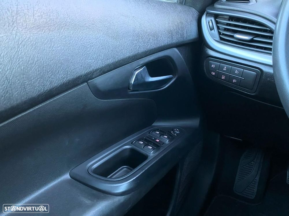 Fiat Tipo 1.3 M-Jet Pop - 24