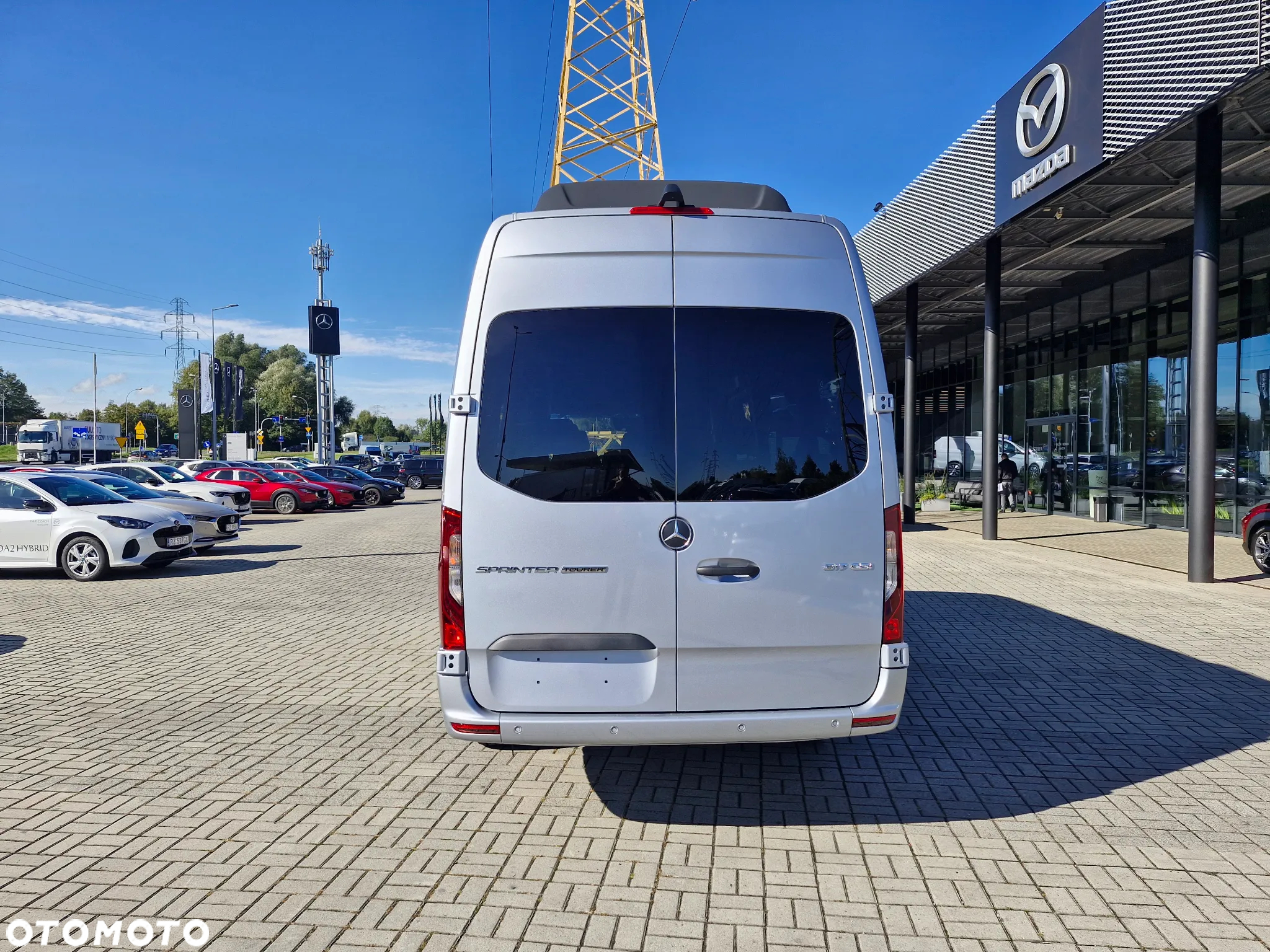Mercedes-Benz Sprinter - 5
