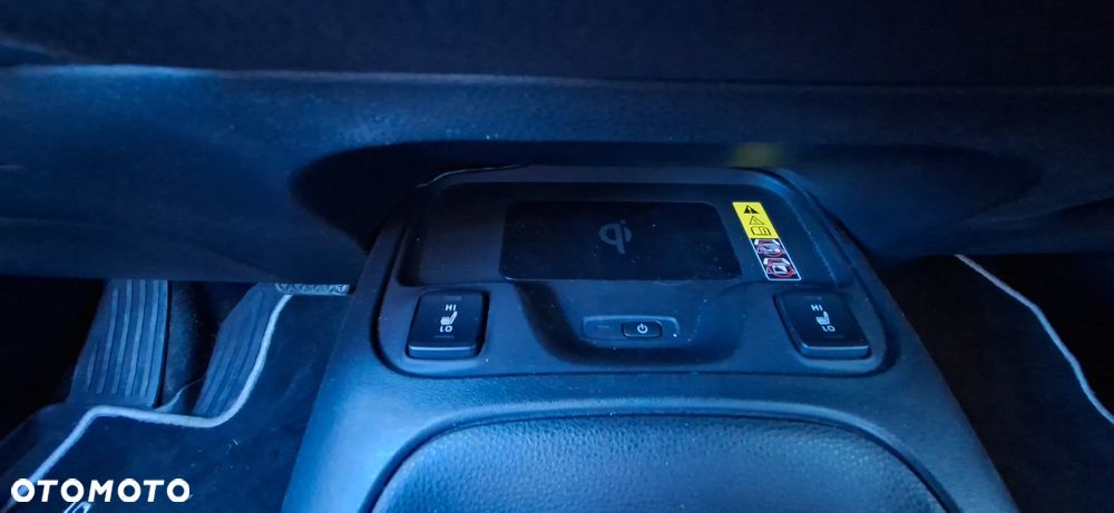 Toyota Corolla 1.8 Hybrid Comfort - 34