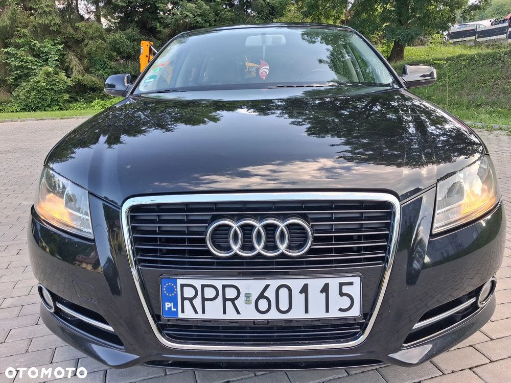 Audi A3 Sportback 1.2 TFSI Attraction - 8