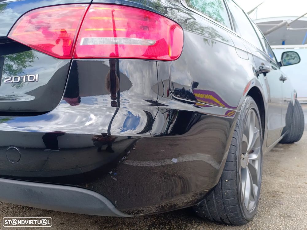 Audi A4 Avant 2.0 TDI - 7