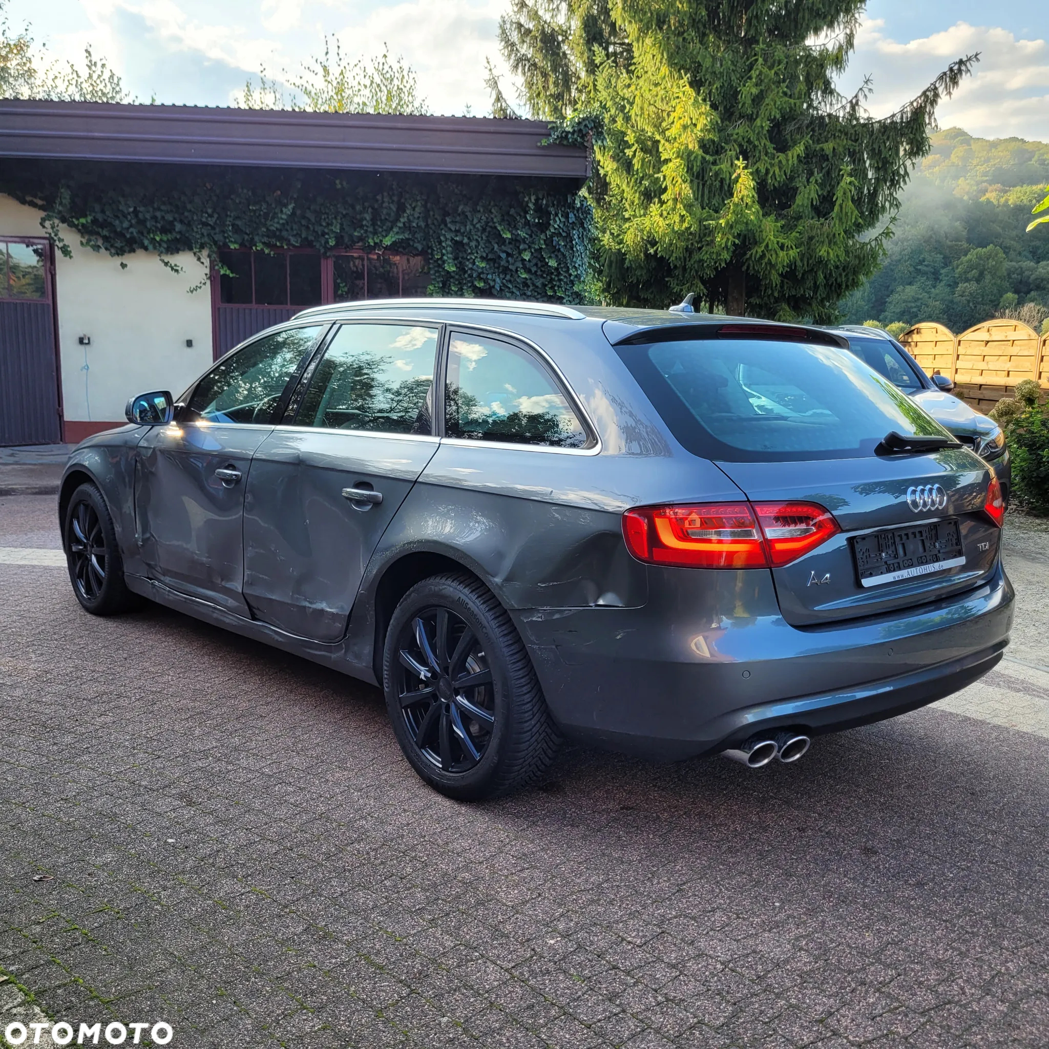 Audi A4 - 4