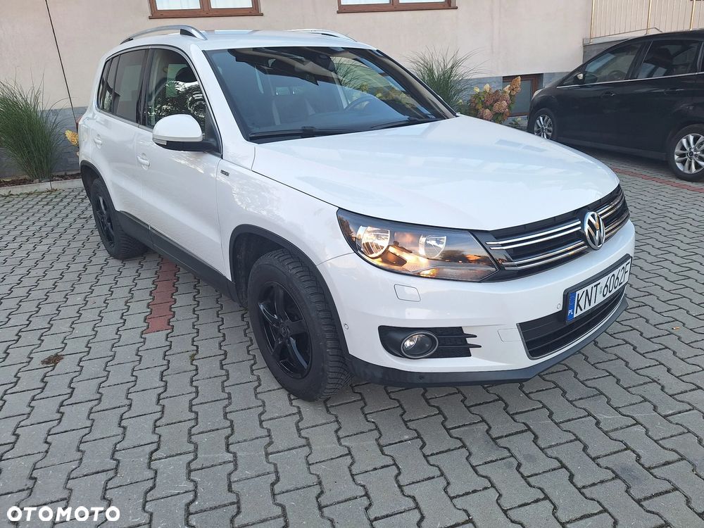 Volkswagen Tiguan 1.4 TSI 4Motion Trend & Fun - 8