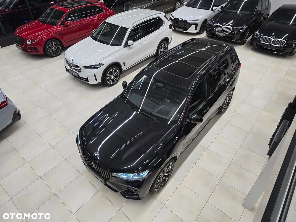 BMW X7 M50d sport - 24