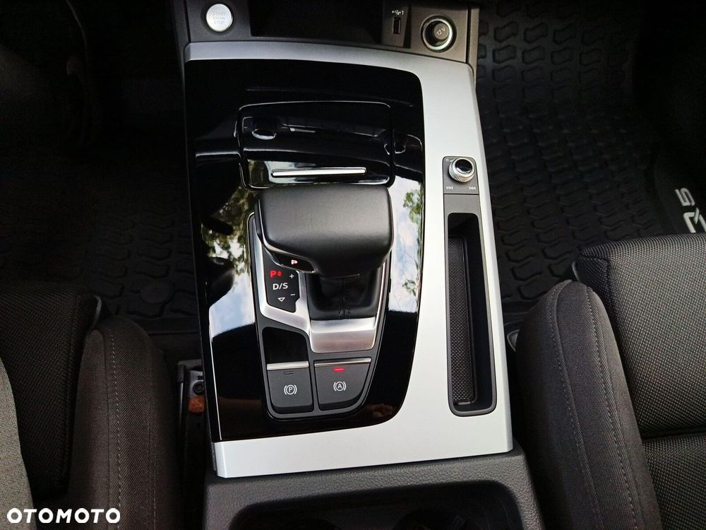 Audi Q5 40 TDI mHEV Quattro Advanced S tronic - 28