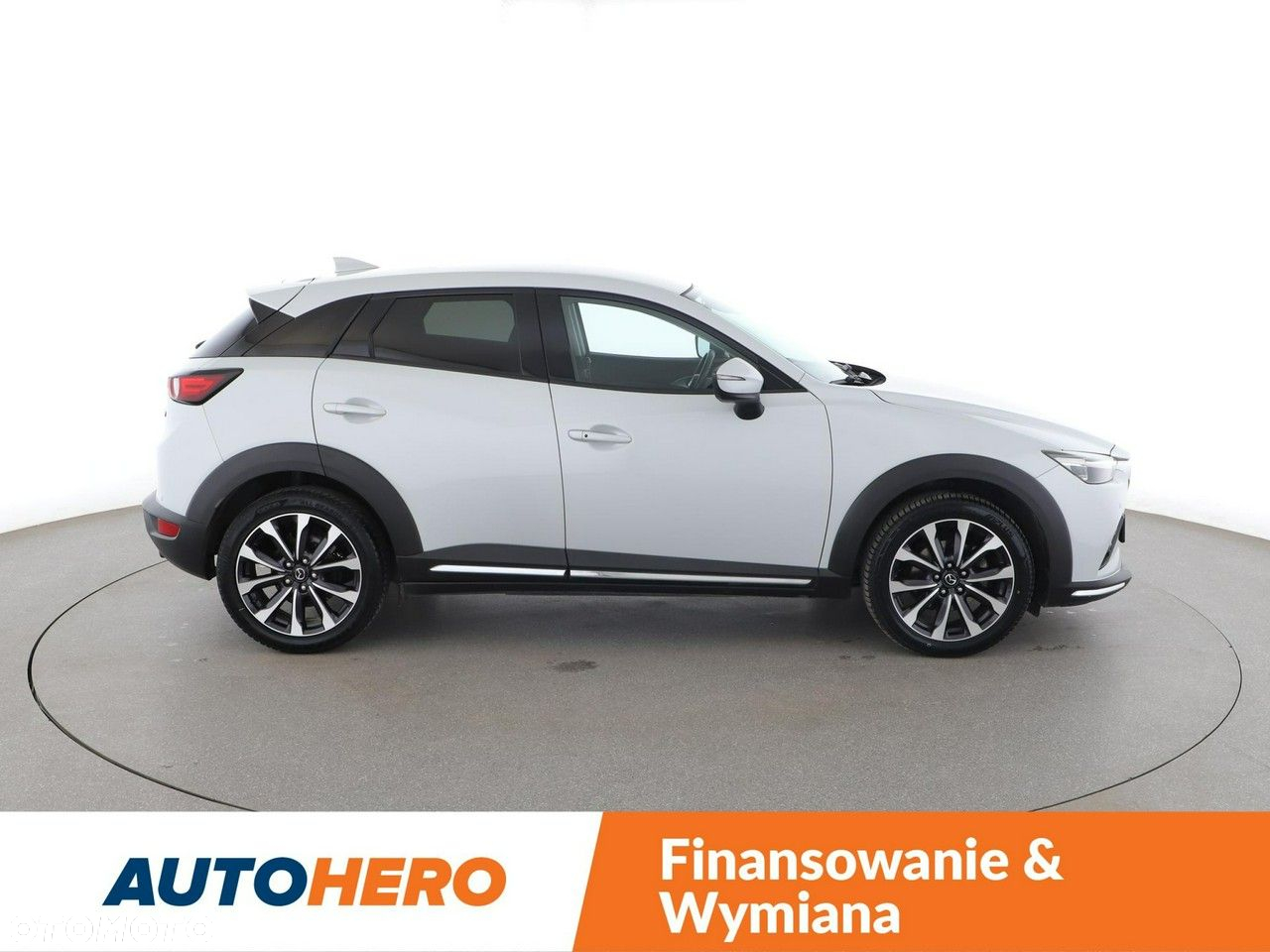 Mazda CX-3 SKYACTIV-G 121 FWD Signature+ - 9