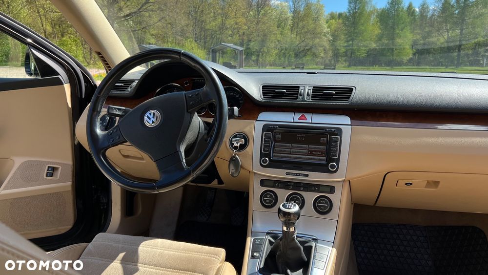 Volkswagen Passat 1.8 TSI Highline - 9