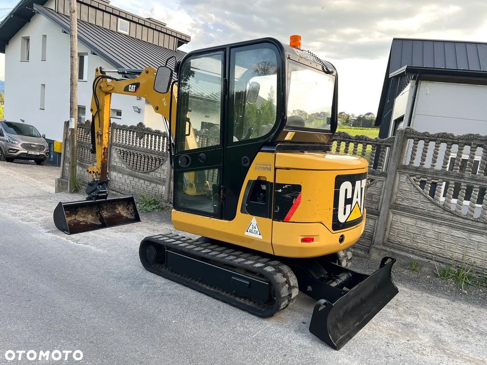 Caterpillar 302.5C * Minikoparka CAT 302.5 * 3 Tony * Długie Ramie * Stan Bardzo Dobry * - 7