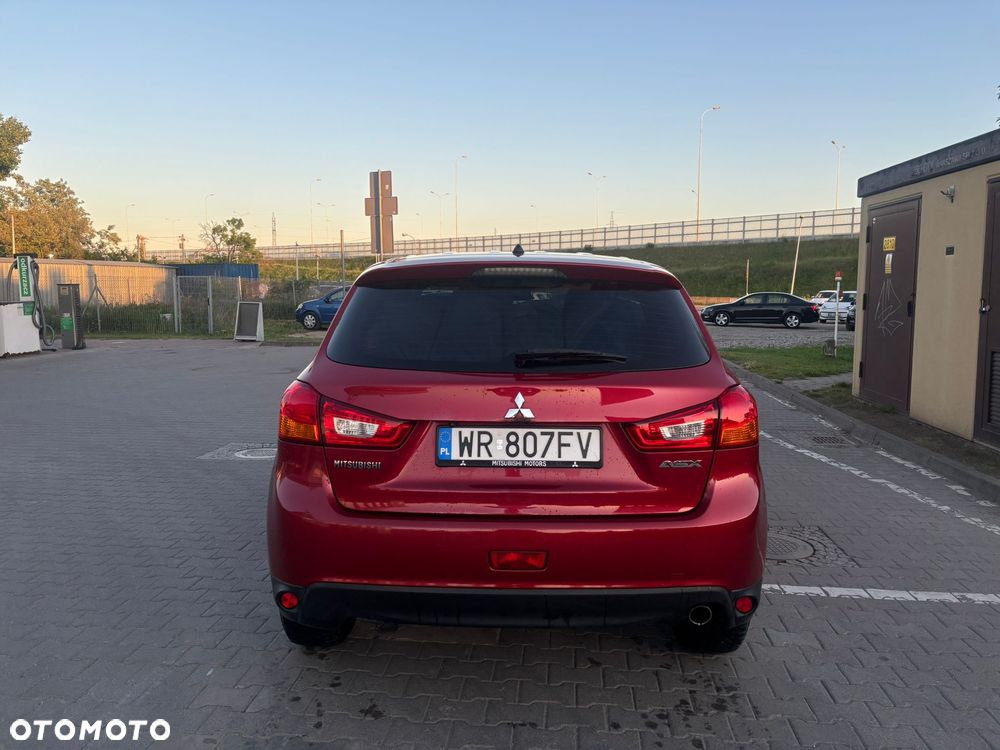 Mitsubishi ASX 1.8 DID Instyle NAVI AS&G - 11