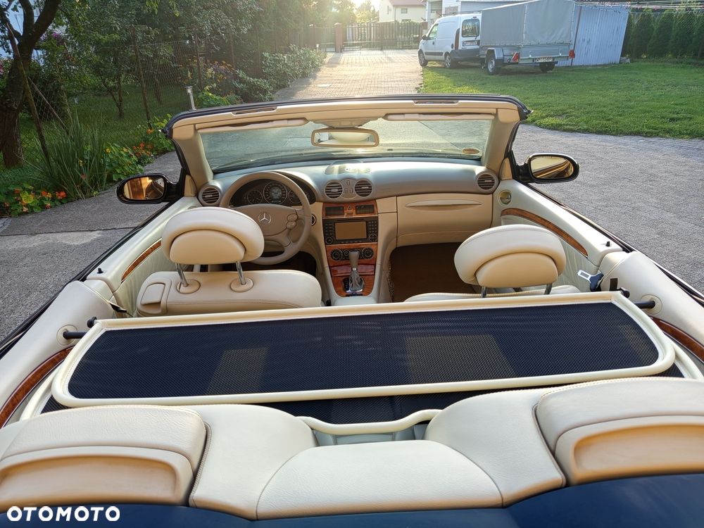 Mercedes-Benz CLK - 7