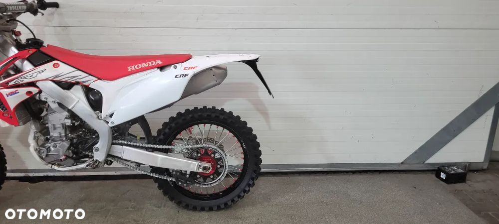 Honda CRF - 7