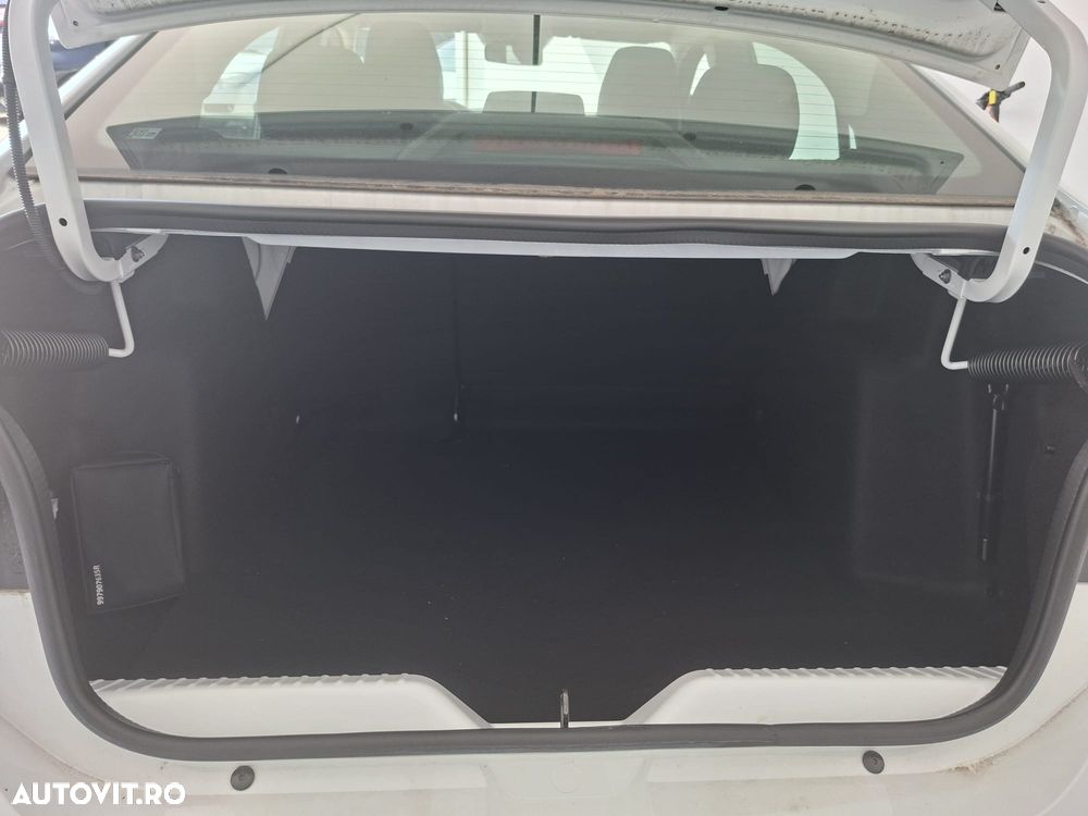 Dacia Logan ECO-G 100 MT5 Expression - 10