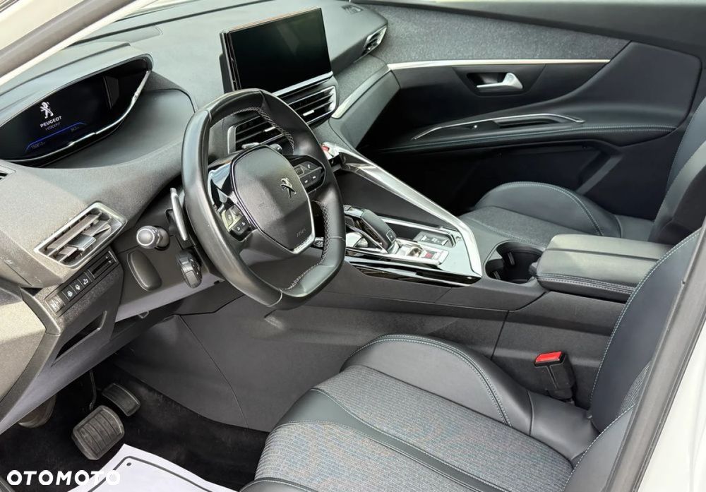 Peugeot 5008 BlueHDi 180 EAT8 Allure Pack - 28