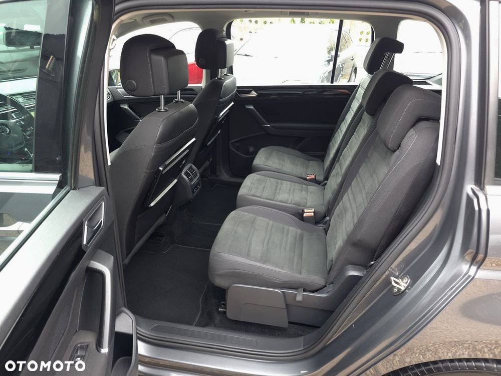 Volkswagen Touran 2.0 TDI BMT Highline - 9