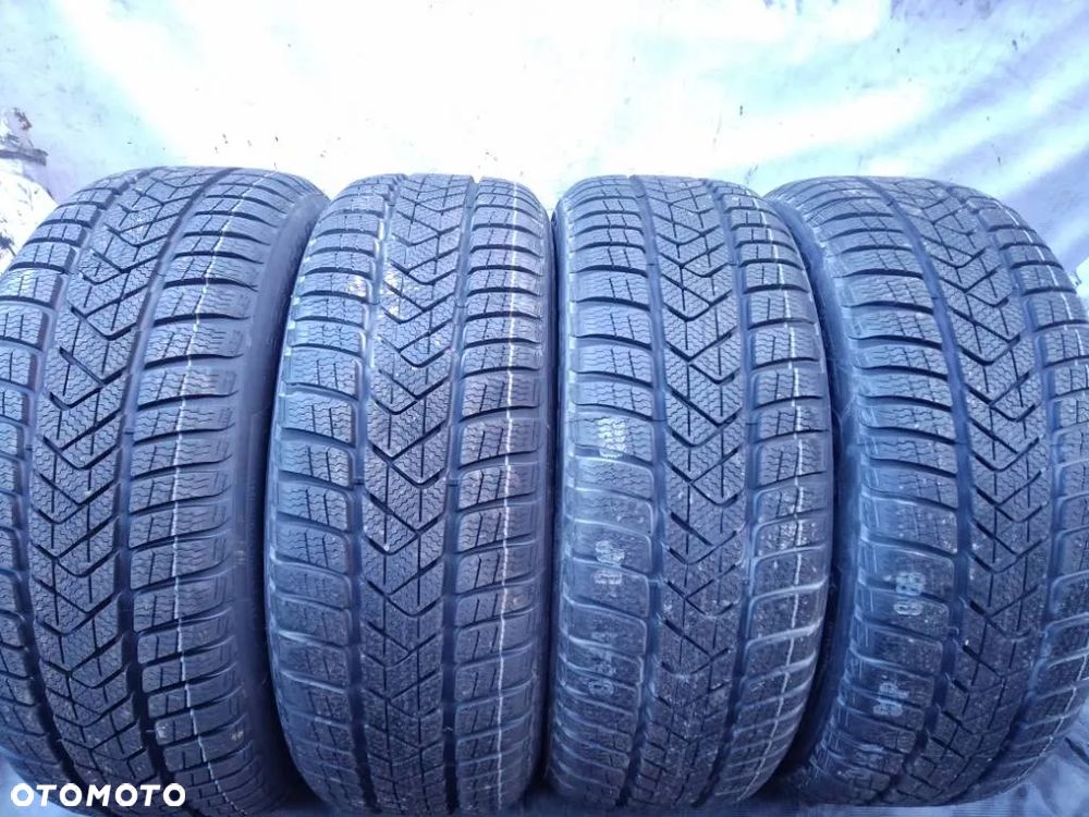 Pirelli Sottozero 3 225/55 R17 97H 2024 - 1