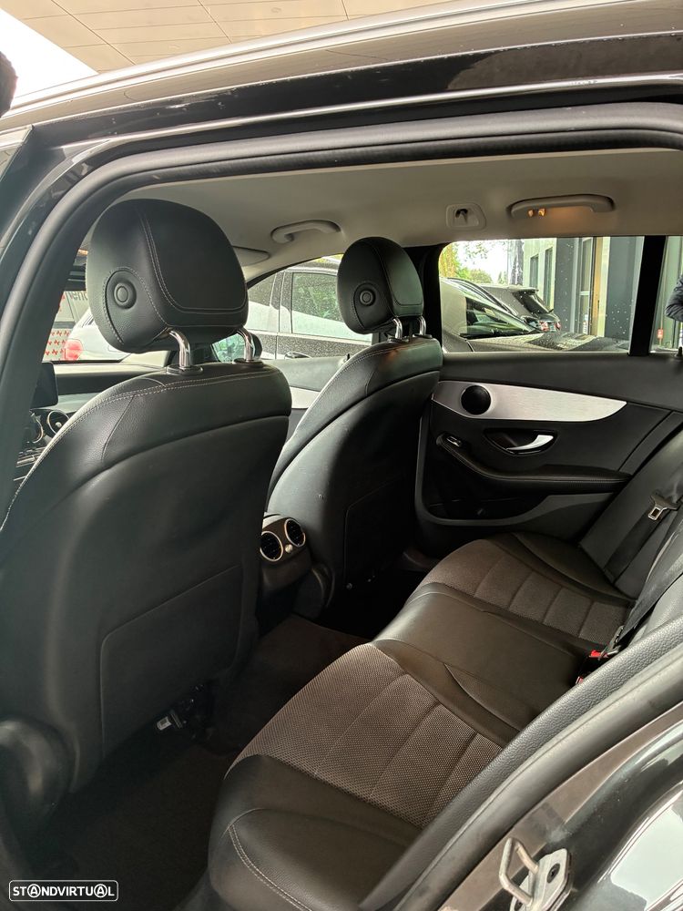 Mercedes-Benz C 300 - 4