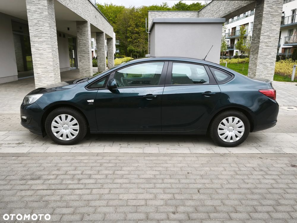 Opel Astra 1.6 Enjoy - 6