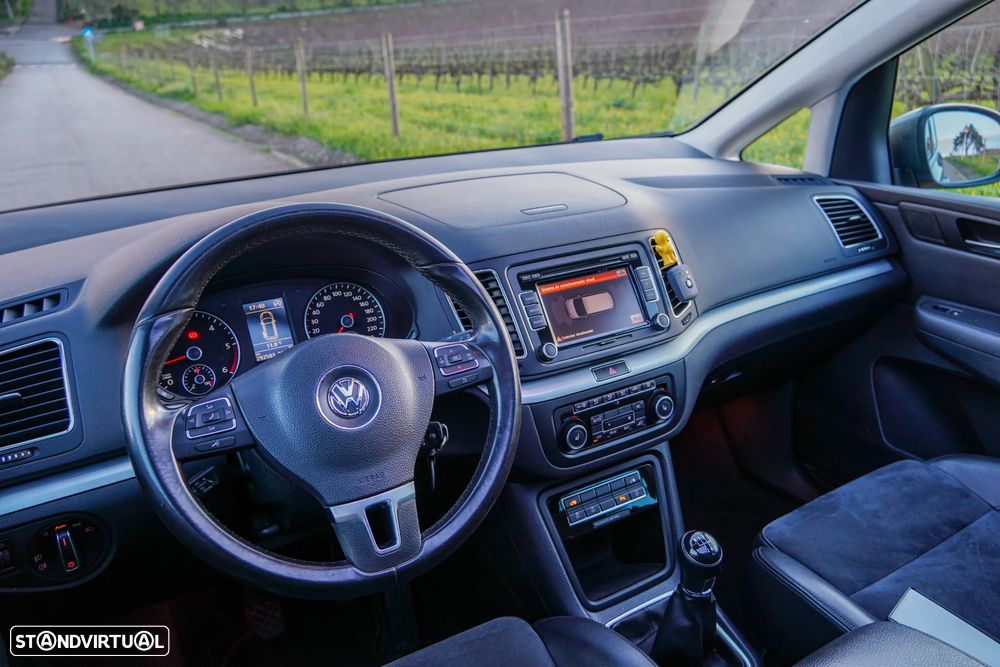 VW Sharan 2.0 TDI Highline - 15