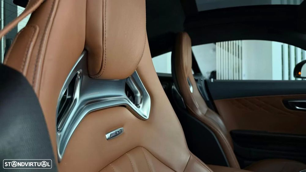 Mercedes-Benz AMG GT S Speedshift 7G-DCT - 17