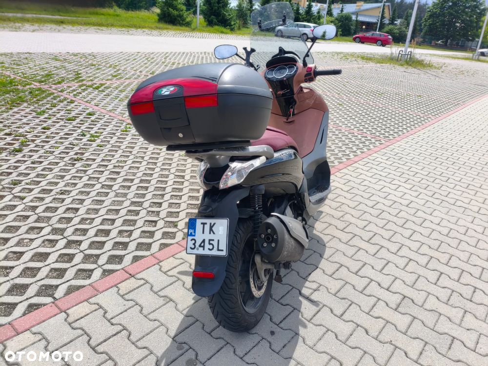Piaggio Beverly - 21